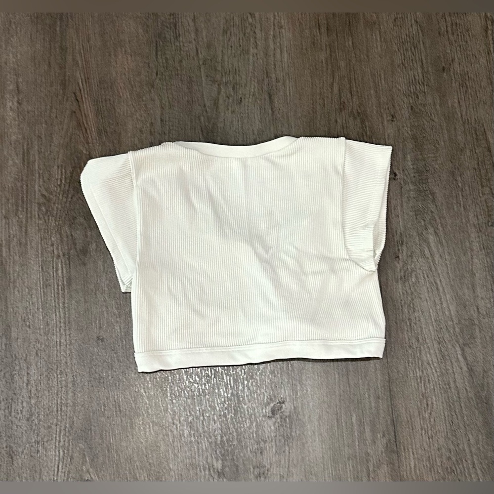 Urban Outfitters Out From Under White Tie Front Top - Picture 4 of 4